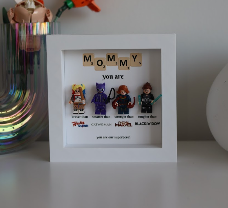 “Mother’s Day Superhero LEGO Frame – 4 Characters (Personalized Gift)”